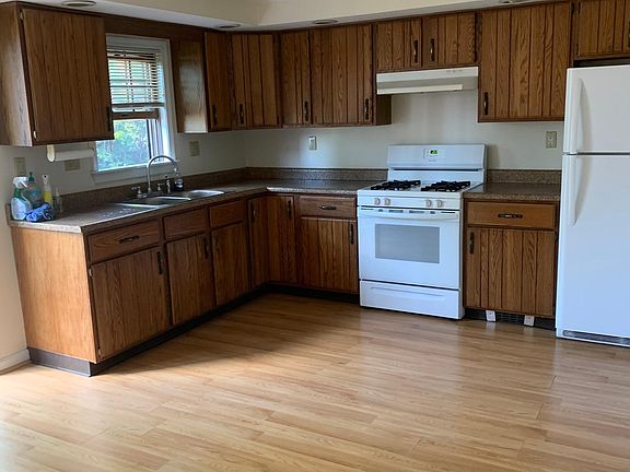 3rd image of 1105 Kerstetter Ct