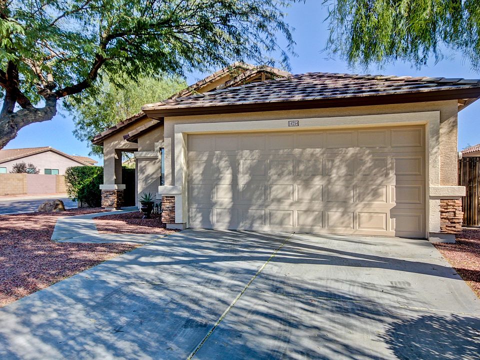 1st image of 14754 W Country Gables Dr