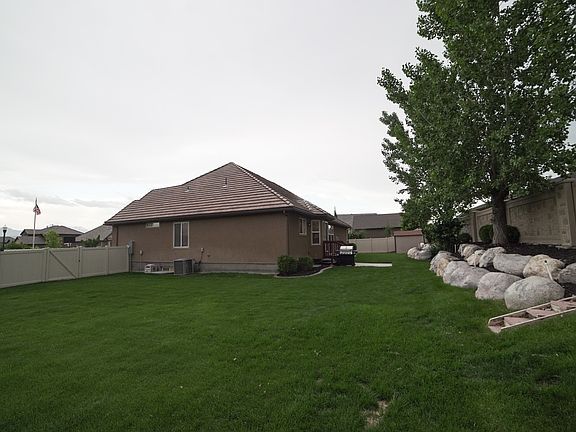 2nd image of 12692 South Merryvale Circle