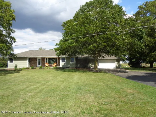 1776 W Dexter Trl, Mason, MI 48854