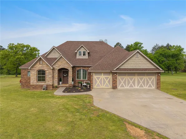 409 Stone Mountain Loop, Alma, AR 72921