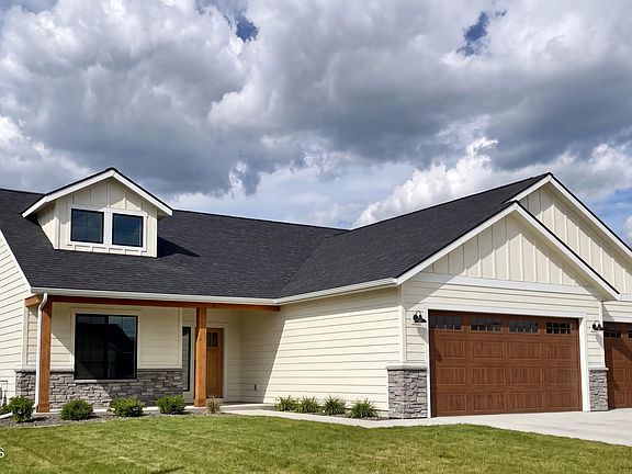5th image of 9412 Balmoral Dr