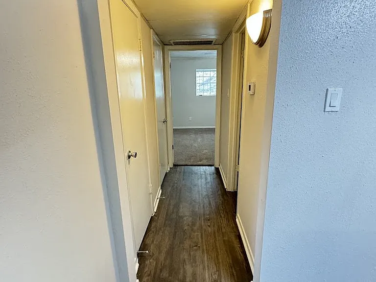 Le Montreaux Apartments — Photo 65