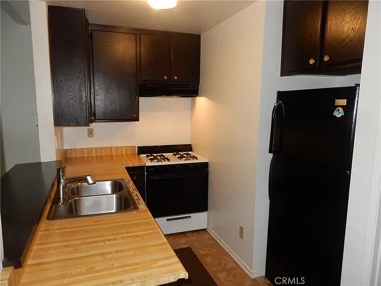 7101 Farralone Ave #147 — Photo 8