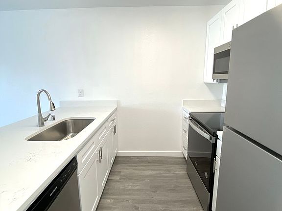 2nd image of 11740 Greenwood Ave N #303