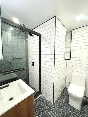 Rented by Urban Choice LLC | media 14