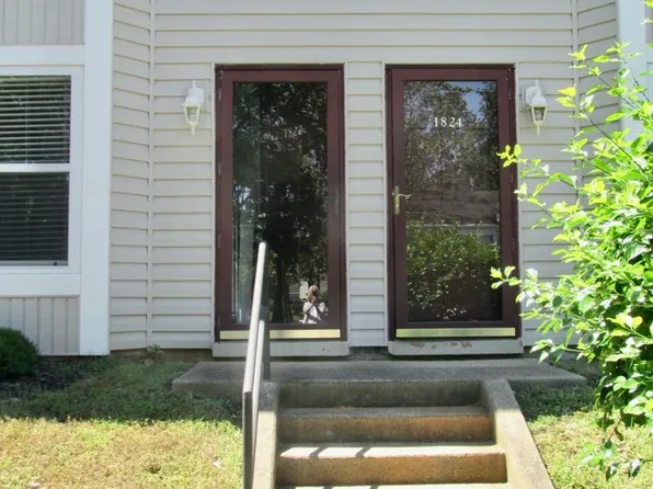 1822 Charles Ct #1, Charlottesville, VA 22911