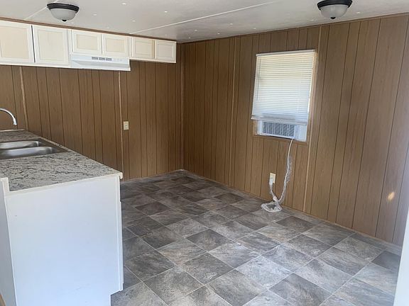 3rd image of 140 S Shank St Lot 21