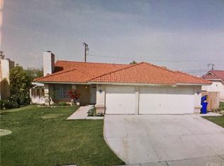 9762 Venus Ln, Fontana, CA 92335