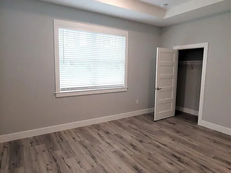 52 Ethan Allen Dr — Photo 22