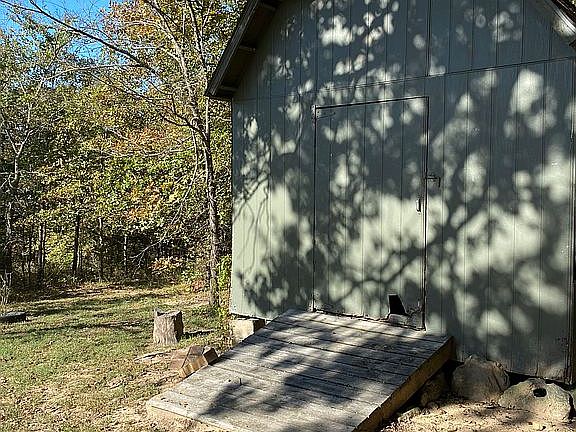 5th image of 16117 County Road 3590