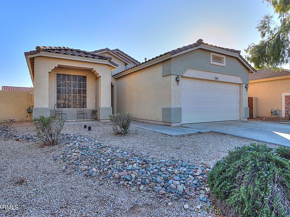 2nd image of 44867 W PARAISO Lane