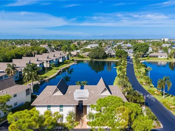 64 Georgetown BLVD #64, NAPLES, FL 34112