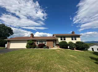 84 Mooreland Blvd, Lexington, VA 24450
