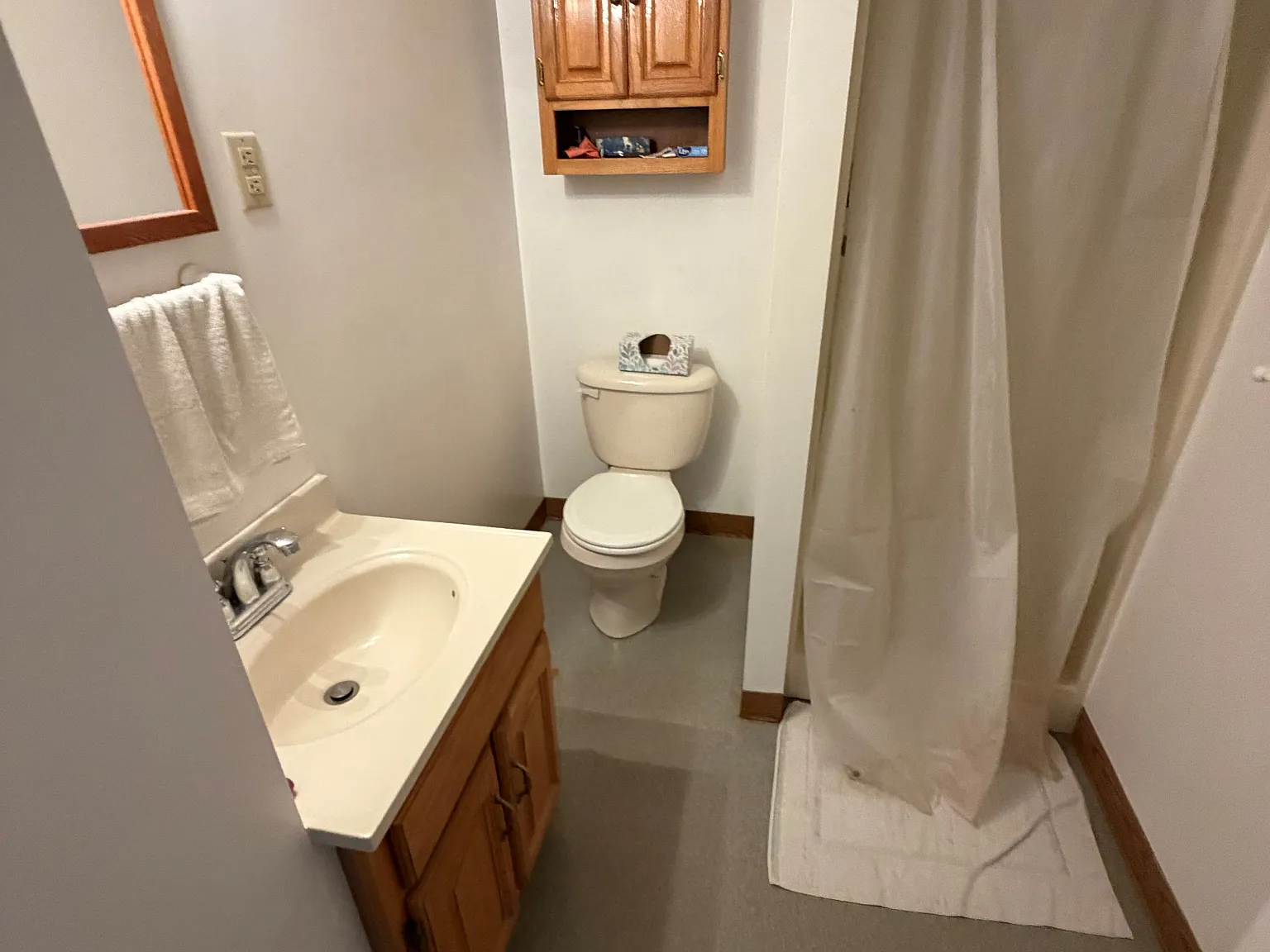 1 bed, 400 sqft, $900 — Photo 4