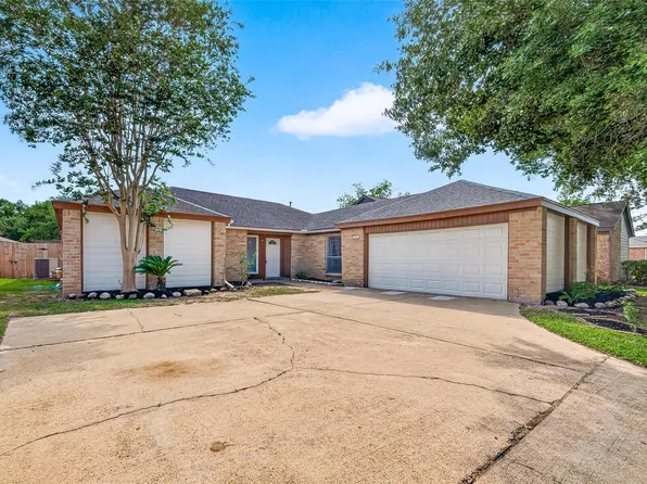 4805 Whispering Falls Dr, Houston, TX 77084