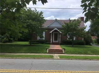 506 Salisbury St, Kernersville, NC 27284