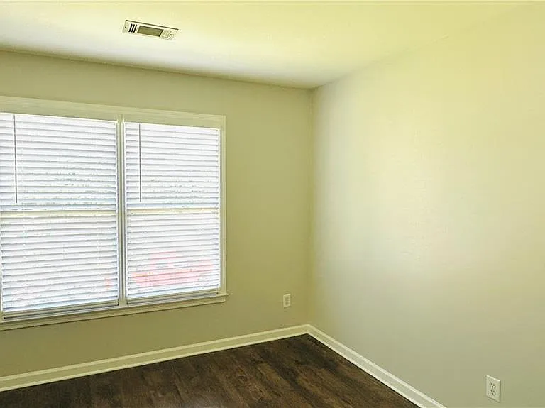 2020 Bentwood Ct — Photo 26
