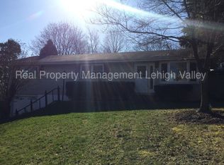 530 Briar Rd, Pen Argyl, PA 18072