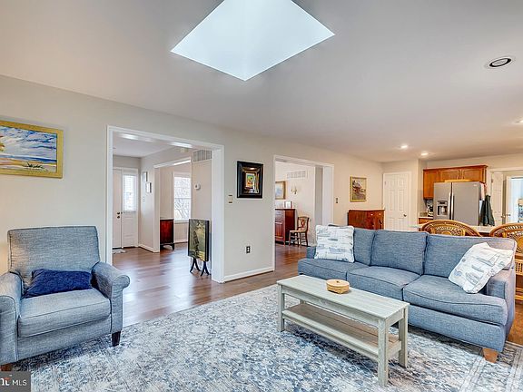 5th image of 29 Eagle Dr