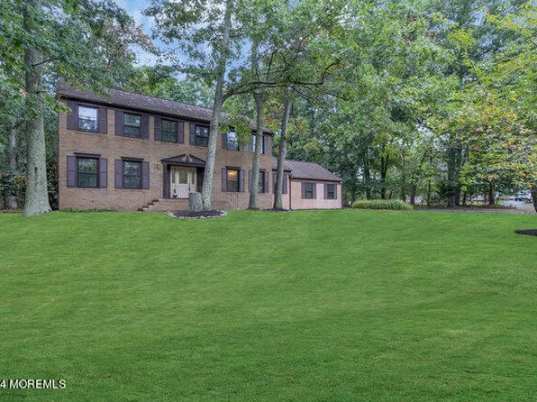 2113 Hiddenbrook Drive, Wall, NJ 07719