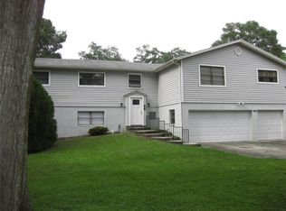 933 Wisconsin Ave APT B, Palm Harbor, FL 34683