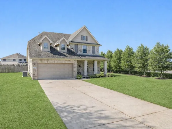 5002 Creekside Ave, Cove, TX 77523