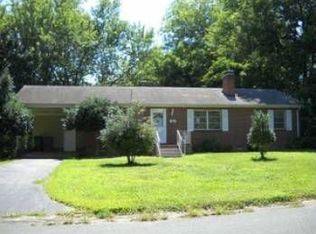 414 Briarwood Dr, Charlotte, NC 28215