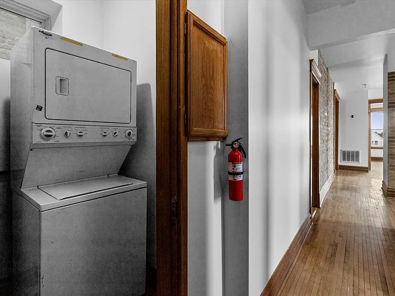 3401 W Armitage Ave #2 — Photo 7