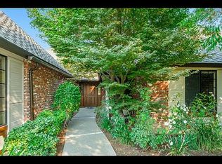 2969 W Canterbury Ct, Fresno, CA