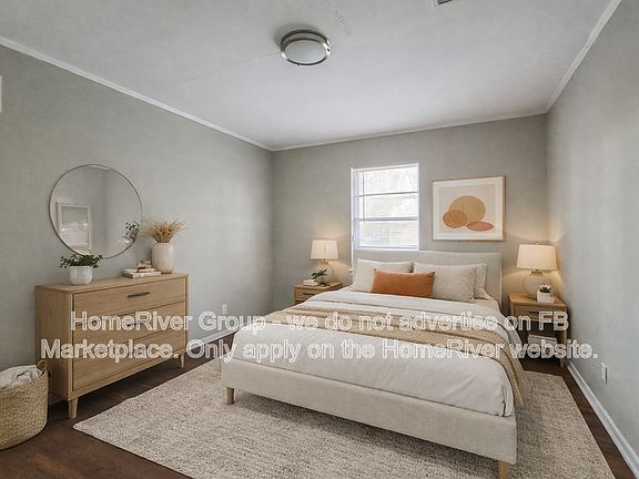 3rd image of 644 Kent St
