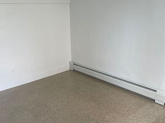 5th image of 41 Baldwin Ave APT 44