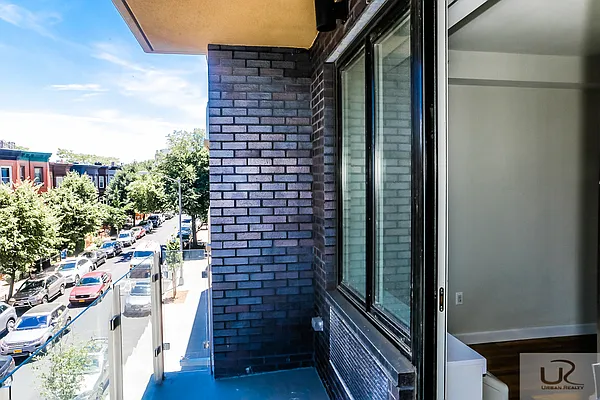 Rented by Urban Realty NYC | media 54