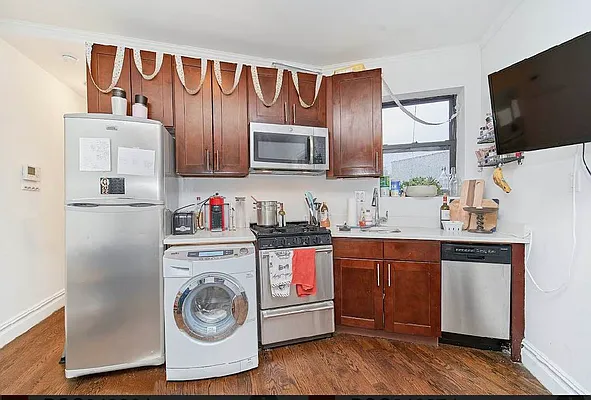 Rented by Living New York | media 12