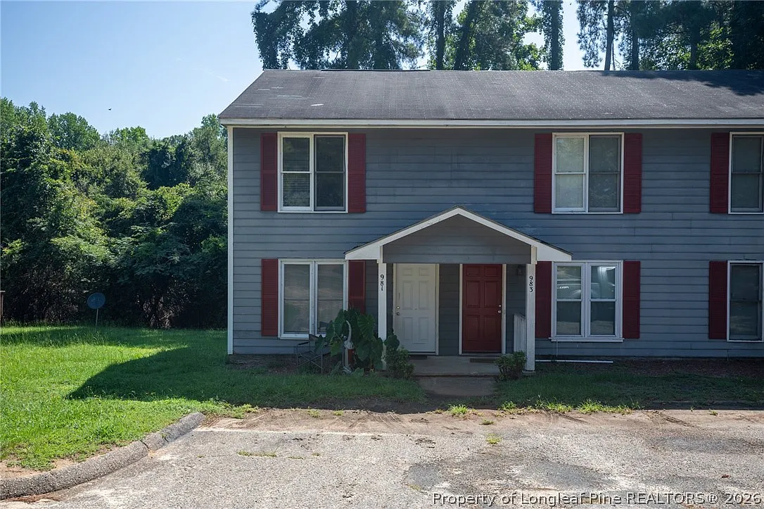 2 bed, 1.5 bath, 1088 sqft, $1,000 — Photo 1
