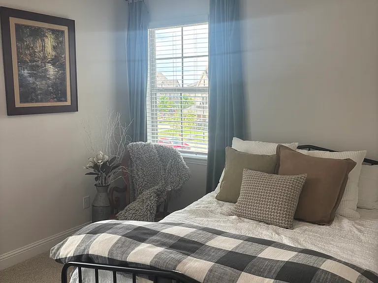 7863 Manilla Dr — Photo 14