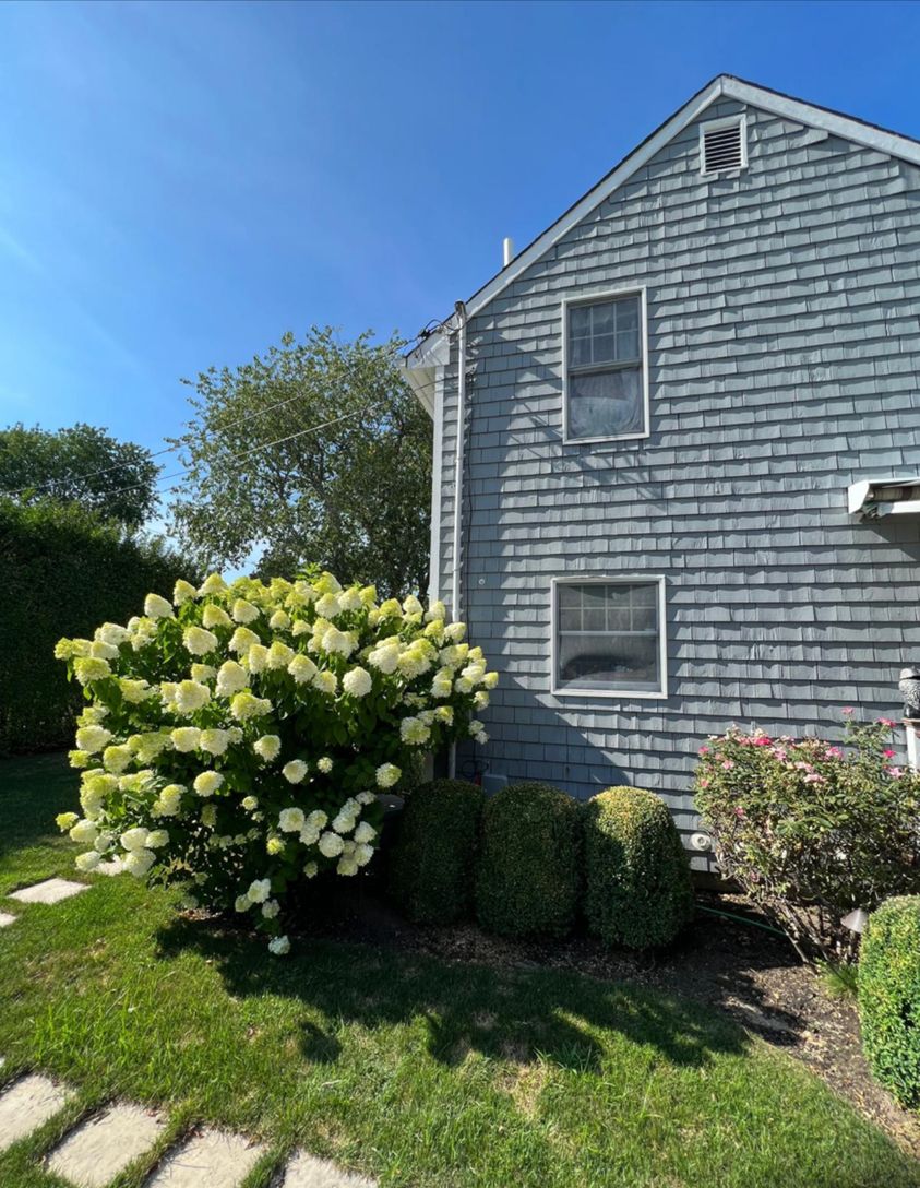 28 Windermere Dr, Sag Harbor, NY 11963 Out East