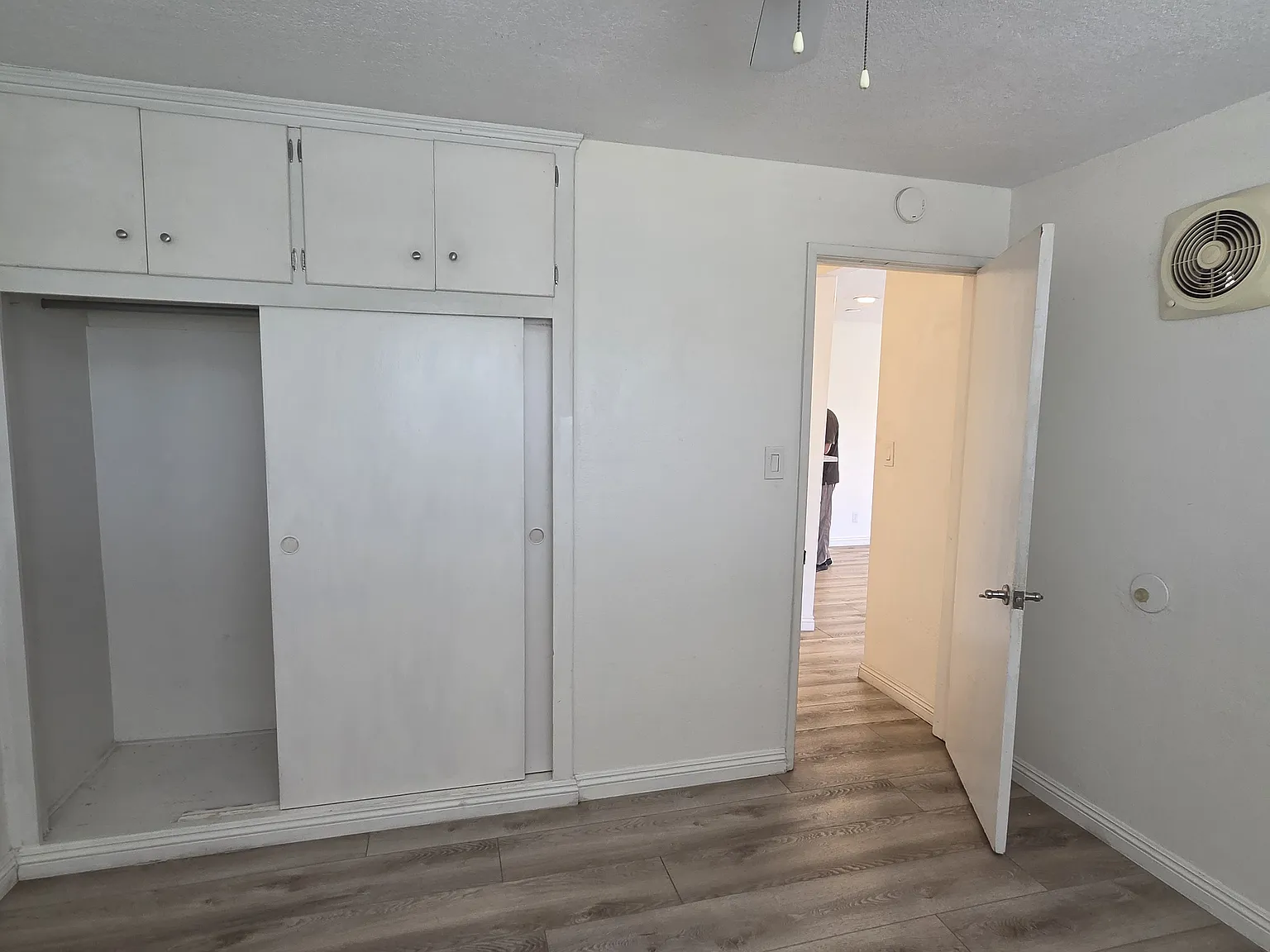 1 bed, $1,745 — Photo 3
