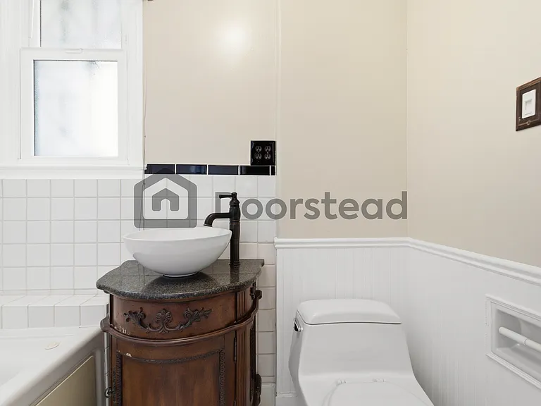 101 Monterey Blvd — Photo 12