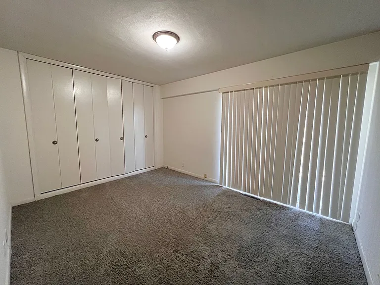 The Envoy Apartments — Photo 13