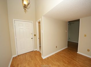 99 Indigo Ln, Goose Creek, SC 29445