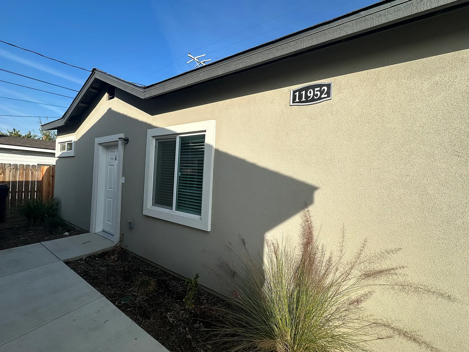 1 bed, 650 sqft, $1,520 — Photo 1