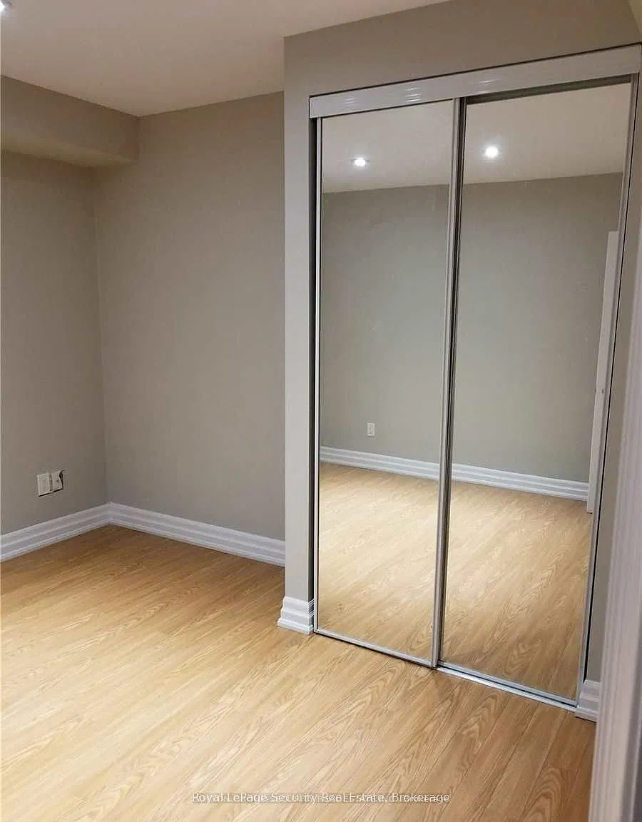 2 bed, $2,400 — Photo 2