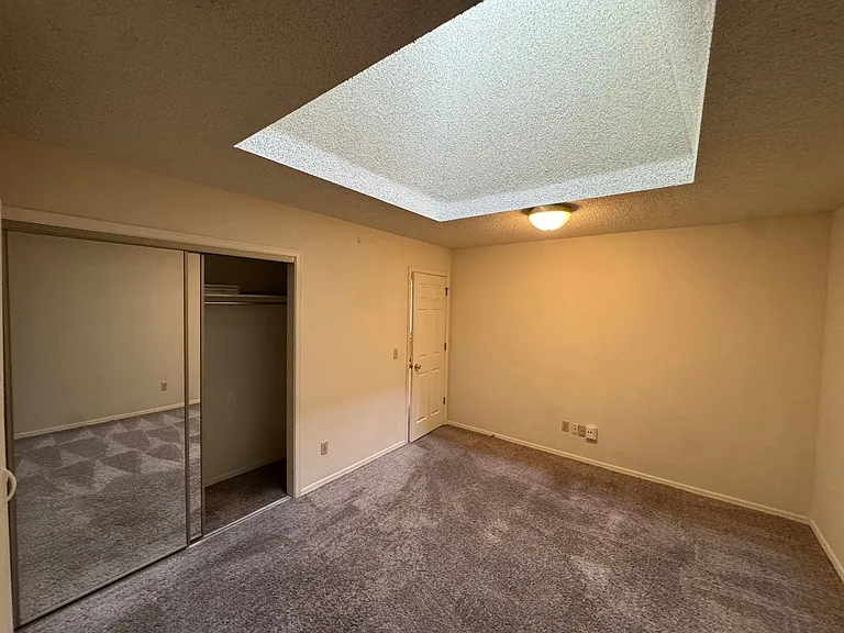 312 S 11th Pl — Photo 12
