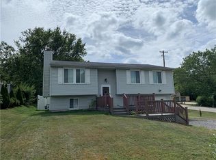 100 Ridgewood Dr, Freedom, PA 15042