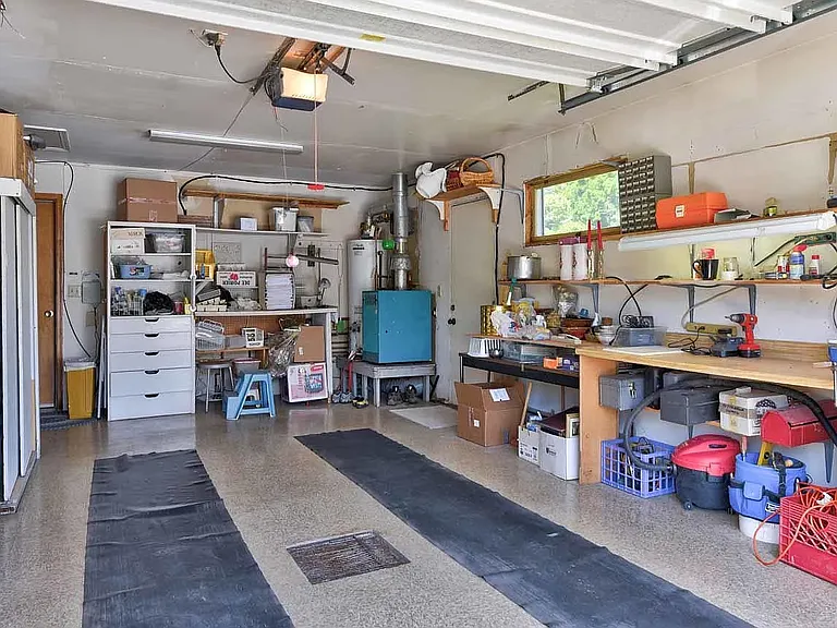 34 Cloverview Dr — Photo 13