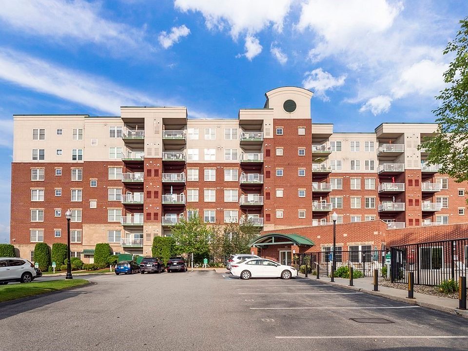 36 Village Rd Middleton MA Zillow