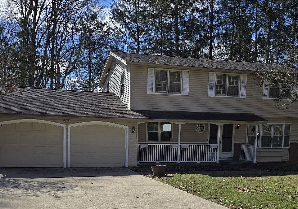 1st image of 2217 Whitnauer Dr