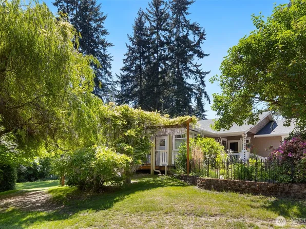 11019 NE 140th Street, Kirkland, WA 98034