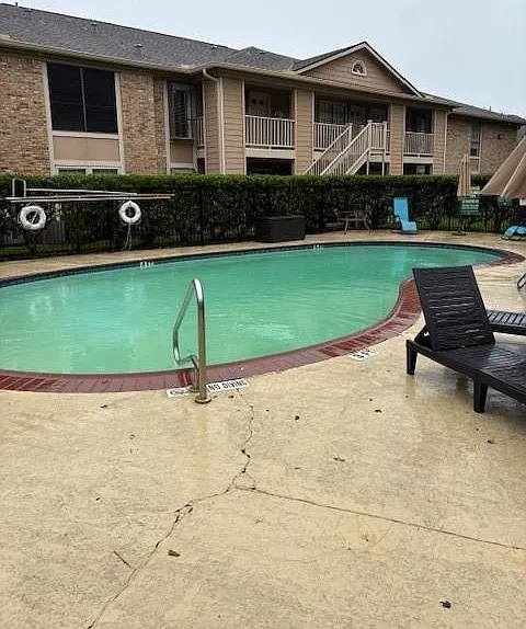 2 bed, 2.0 bath, 1040 sqft, $1,895 — Photo 1